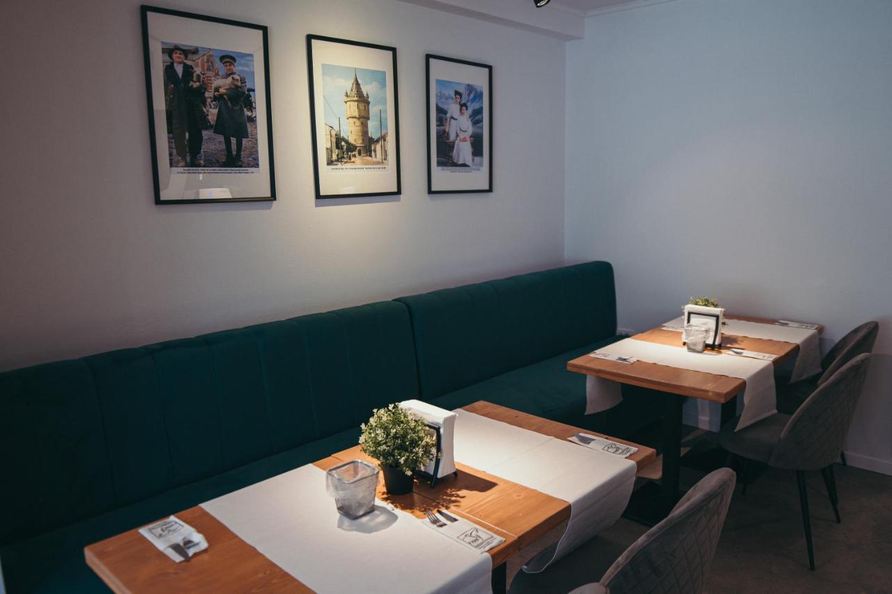 Nest Guesthouse Drobeta Turnu Severin Exterior foto